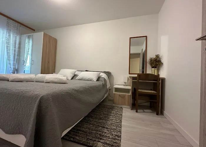 Petrovski * ポレッチ