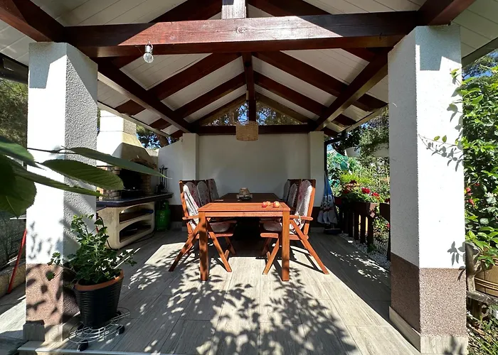 Petrovski アパート