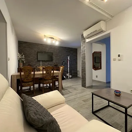 Apartment Petrovski *