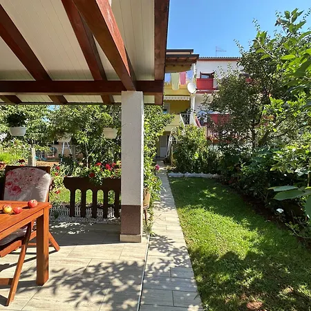 Petrovski Apartment Porec
