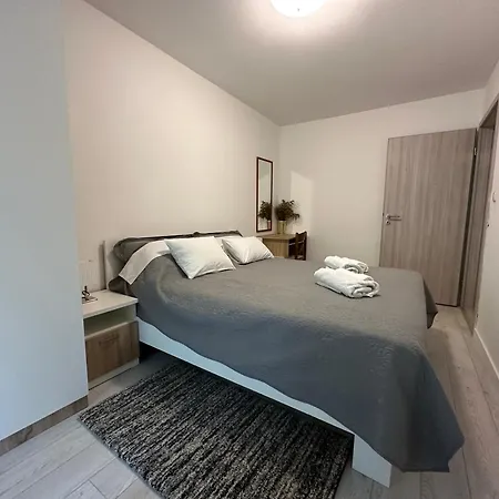 Apartment Petrovski *