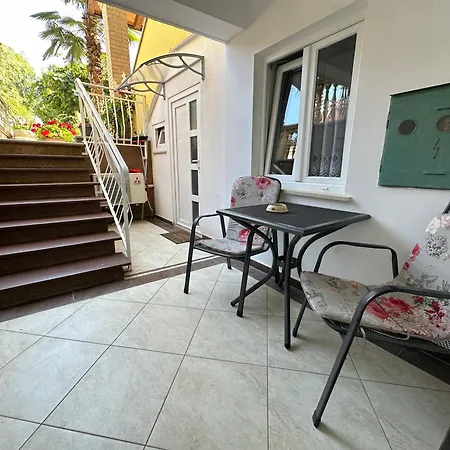 Apartment Petrovski *